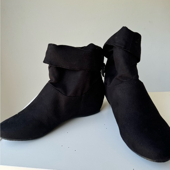 Slouchy boots - Picture 1 of 4
